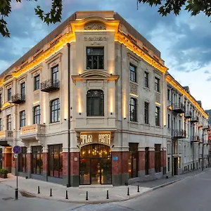 Otel Radisson Red, Tiflis